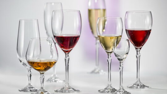Какой стакан к какому алкоголю подходит?
