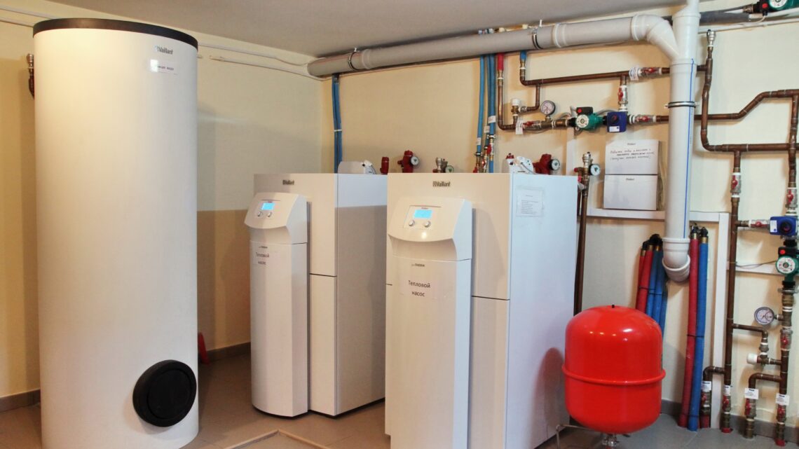 Почему выгоден монтаж тепловых насосов для отопления и охлаждения